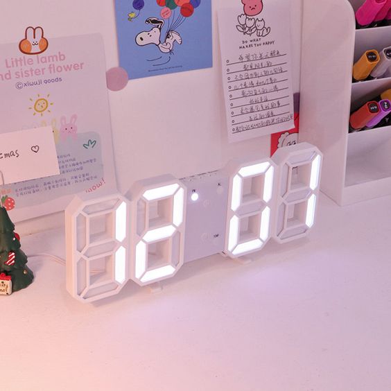 Cute Digital Desk Clock 3D LED Clock Pink Gaming