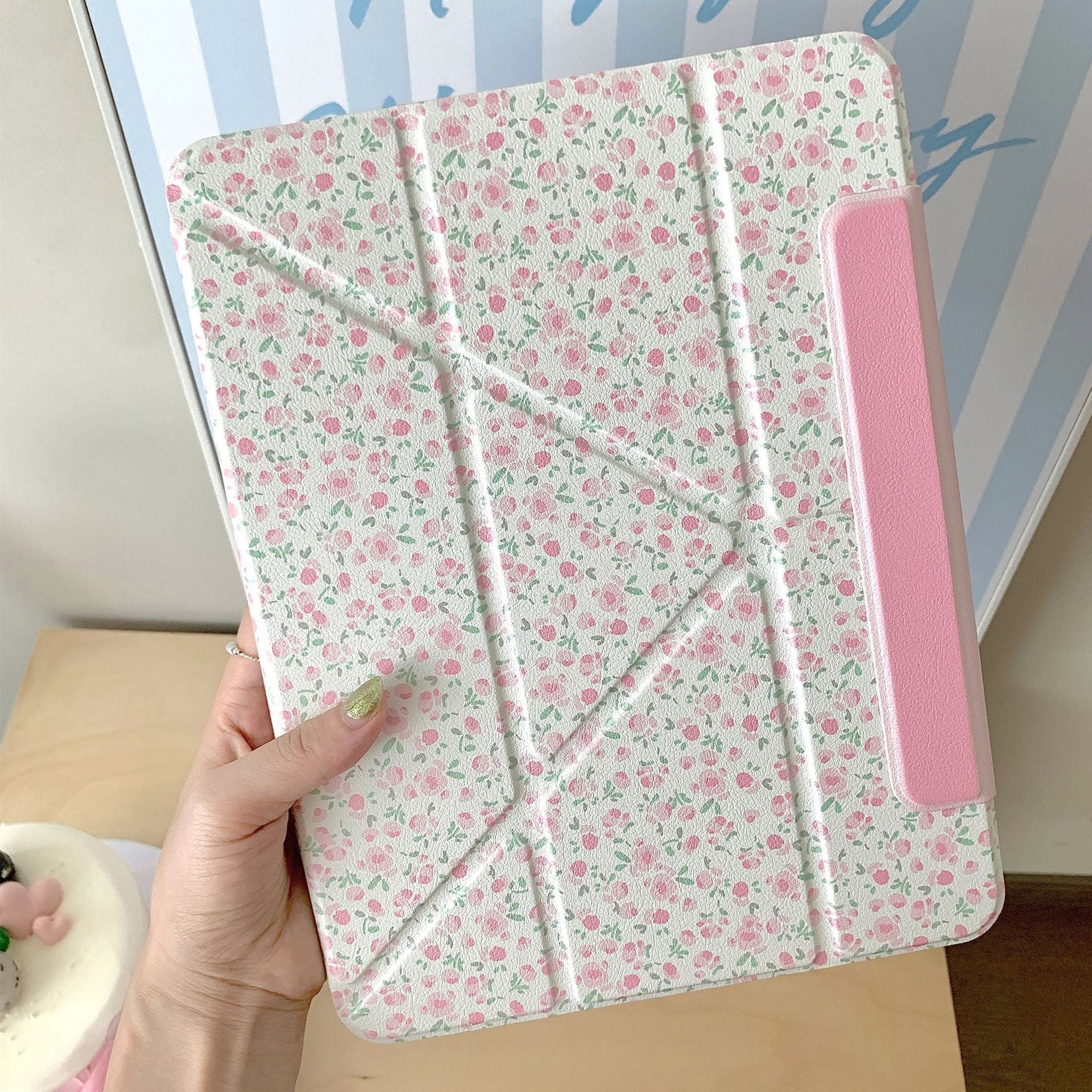 iPad・タブレットケース cozing Pillow notebook pouch_floral pink ☆韓国☆COZING☆Pillow Notebook Pouch☆11-12inch☆全4色